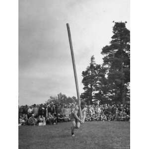  Athletes Meet to Compete in a Game Called, Stangstotning 