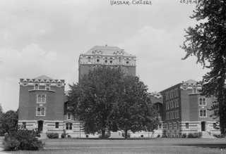 1920s Vassar College building Poughkeepsie, NY  