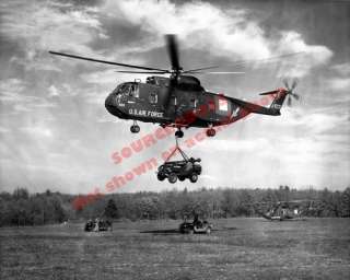   jeep airlift photo a usaf ch 3c sea king helicopter airlifts a 106mm