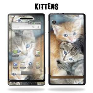   Decal Sticker for Motorola Droid   Kittens Cell Phones & Accessories