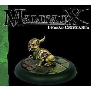Zombie Chihuahua Resurrectionist Malifaux  Toys & Games