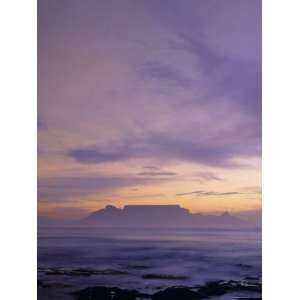 Table Mountain and Cape Town Fr. Bloubergstrand, South Africa 