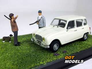 RENAULT 4L   1/43 DIORAMA MODEL CAR IN CREAM WITH FIGURES  
