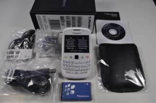 NEW BLACKBERRY 9300 CURVE WHITE UNLOCKED GPS WIFI AT&T T MOBILE GSM 