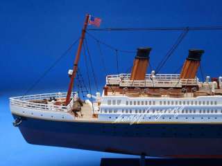 Auth Titanic Ocean Liner 20 Model Boat Ship Unique NEW  