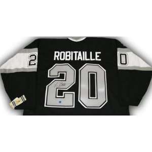 Luc Robitaille Signed Jersey   )