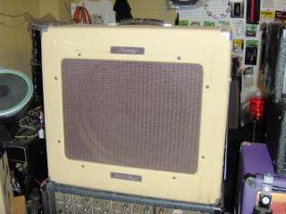 Peavey Classic Series poor mans Tweed 115 Cabinet w/ Fender lean back 