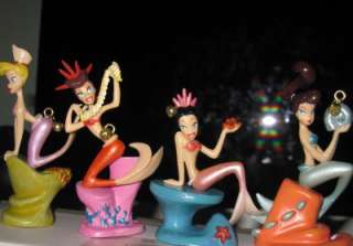 Disney Ariel the little Mermaid & Her Sisters Storybook Christmas 