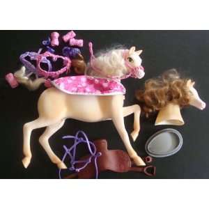  Barbie Stable Styles Playset 