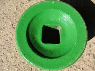 John Deere Disk End Spool/Bearing Spool  
