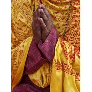  Hindu Prayer in Parmath, Rishikesh, Uttarakhand, India 