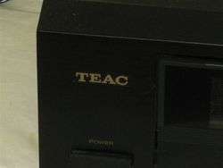 TEAC V 250 V25  Stereo Cassette Deck Works Great  