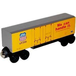  Union Pacific Hi Cube Boxcar   Yellow Toys & Games