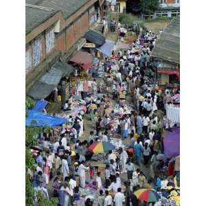 People Shopping at the Market, Bandarawela, Sri Lanka, Asia Stretched 