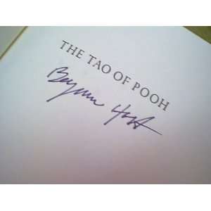  Hoff, Benjamin The Tao Of Pooh 1982 Book Signed 