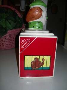   1972 Nabiscos Barnums Animal Crackers Cookie Jar by McCoy  