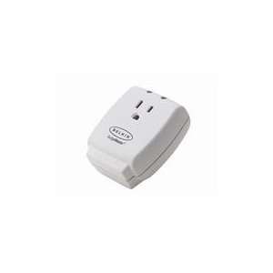    BELKIN F9H100 CW 1 Outlets 885 joules SurgeCube Electronics
