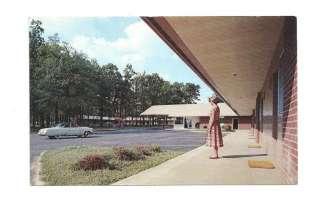 GREENSBORO NC Oaks Motel Vtg 1950s Car Hotel Postcard  