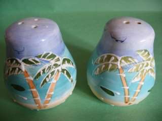 VTG FLORIDA Souvenir Salt & Pepper Shakers Palm Trees  