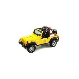    Jeep Wrangler Rubicon Brush Fire Unit 1/18 Yellow Toys & Games