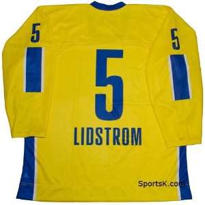  Nicklas Lidstrom Sweden Hockey Jersey (Yellow) Sports 