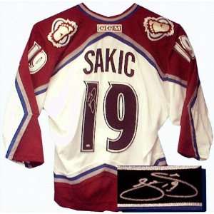  Joe Sakic Colorado Avalanche Autographed White Jersey 