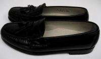 Cole Haan Mens Black Tassel Slip Ons Loafers Shoes Size 9 E  