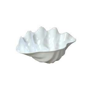  White 5 Qt. Shell Shaped Plastic Bowl 19 x 12 7/8