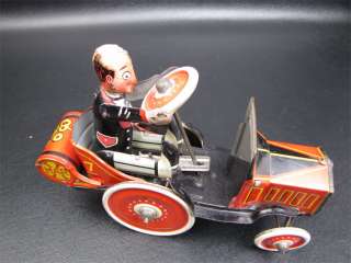 Vintage 1931 Marx Tin Wind Up Coo Coo Car #7 Toy  