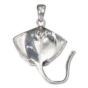  Sterling Silver Sting Ray Pendant. Jewelry