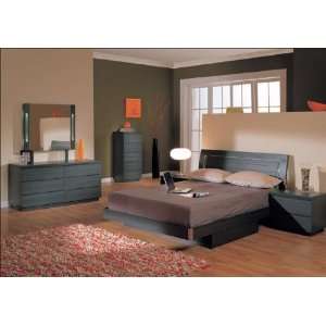  CR Toscana Modern Bedroom Set