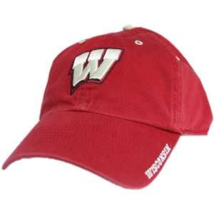 Mens Wisconsin Badgers Red Ice Cap