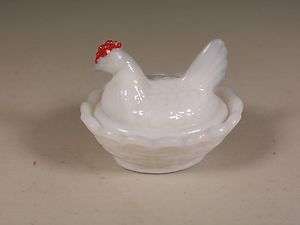 Collectible Vintage Marked Westmoreland Milk Glass Nesting Chicken 