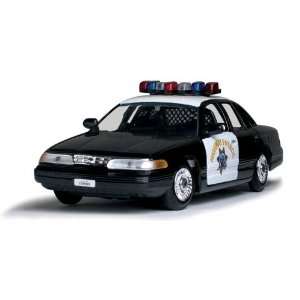  California Highway Patrol Ford Crown Victoria Diecast 124 