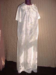   Summer Robe Bathrobe White with Flowers by MW J C Penney size Large