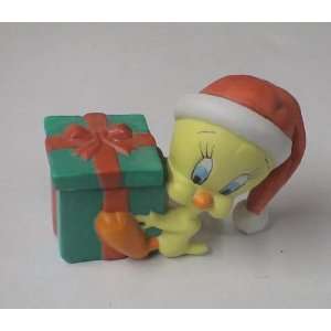  Vintage Looney Tunes Tweety Bird Ceramic Christmas Trinket 