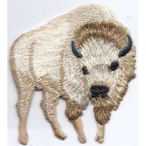  Animals/American Bison, White   Iron On Applique 