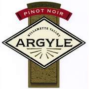 argyle reserve pinot noir 375ml half bottle 2009