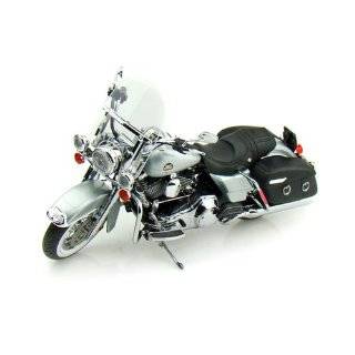 2008 VRSCAW V Rod and FLHRC Road King Classic 105th Anniversary of 