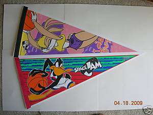 1996 Space Jam Lola Bunny & Daffy Duck 30 Pennant  