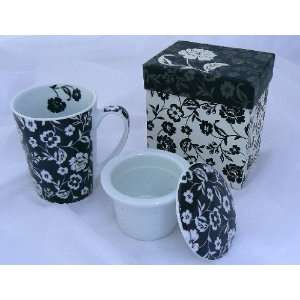   Design, Mug with Lid, Black and White Flower