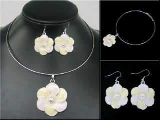 FASHION STYLE SILVER PLATED WHITE FLOWER SHAPED ENAMEL NECKLACE 