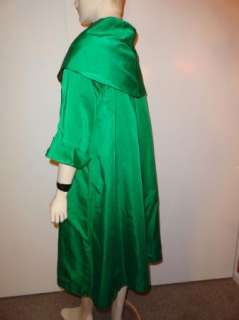 Vintage Emerald Green SATIN 50s Swing Dress Coat Portrait Collar 