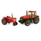 Vintage 1/16 scale Farmall 806 w/Loader round fenders and cast rears 