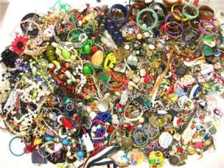HUGE 21+LBS VINTAGE NOW JUNK CRAFT ALTERED ART JEWELRY LOT (1 