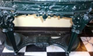 Up for auction we have a beautiful Antique style Victorian Cast Iron 