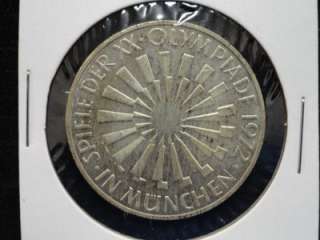 1972 J Olympic Munich Olympic Emblem Coin Q76  