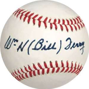   Bill Terry Autographed Baseball   WH James Spence)