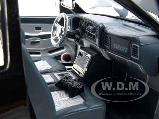 CHEVROLET SILVERADO BLACK 118 DIECAST MODEL CAR BY JADA 63112  