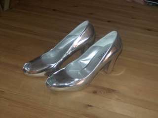 silber farbene Peeptoe Pumps in Bayern   Bad Reichenhall  Schuhe 